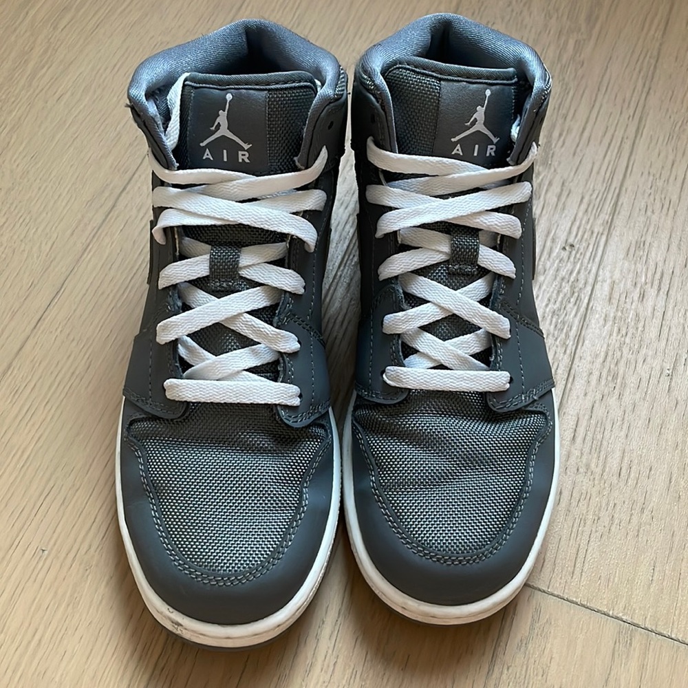 Nike Jordan One Mid Cool Grey US Size 7Y